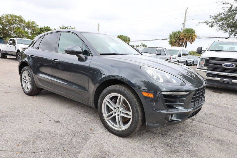 2018 Porsche Macan