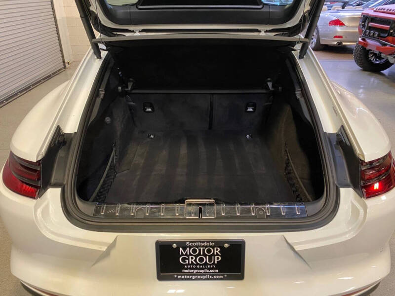 2018 Porsche Panamera