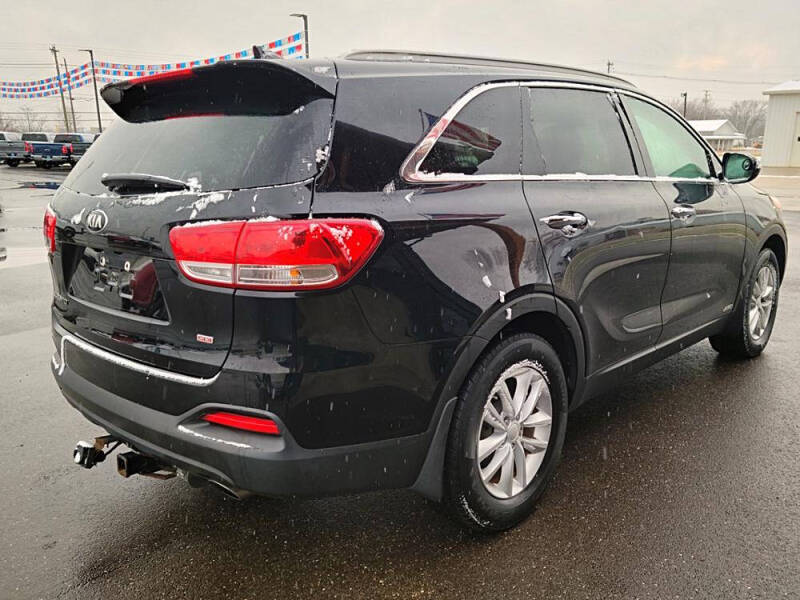2018 Kia Sorento LX