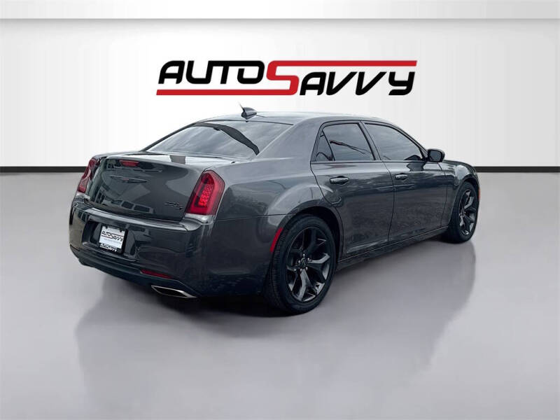 2021 Chrysler 300 S V6