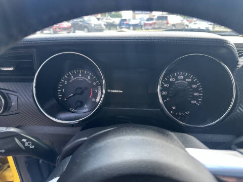 2017 Ford Mustang V6