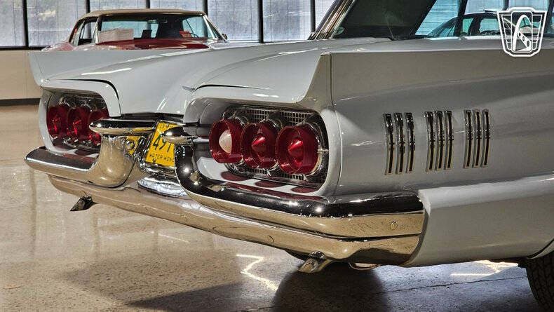 1960 Ford Thunderbird