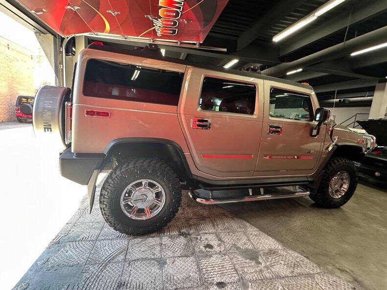 2004 HUMMER H2