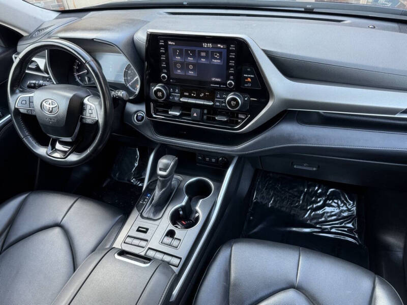 2020 Toyota Highlander XLE