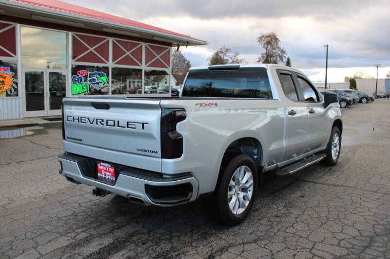 2020 Chevrolet Silverado 1500 Custom