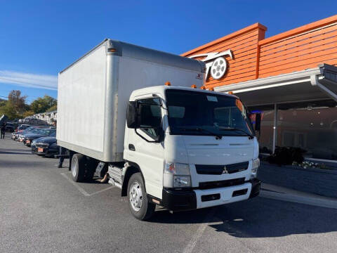 2015 Mitsubishi Fuso FE180