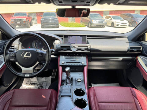 2017 Lexus RC 300