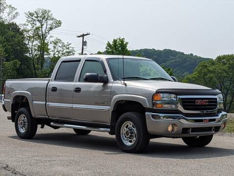 2004 GMC Sierra 2500HD for sale at Seibel's Auto Warehouse in Freeport PA
