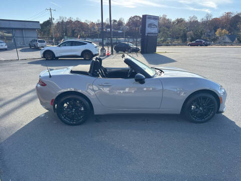 2024 Mazda MX-5 Miata Club