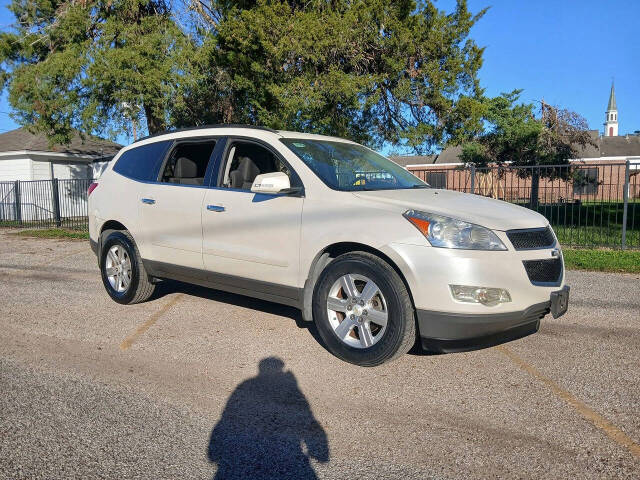 2012 Chevrolet Traverse for sale at Plunkett Automotive in Angleton, TX