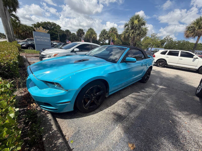2014 Ford Mustang V6