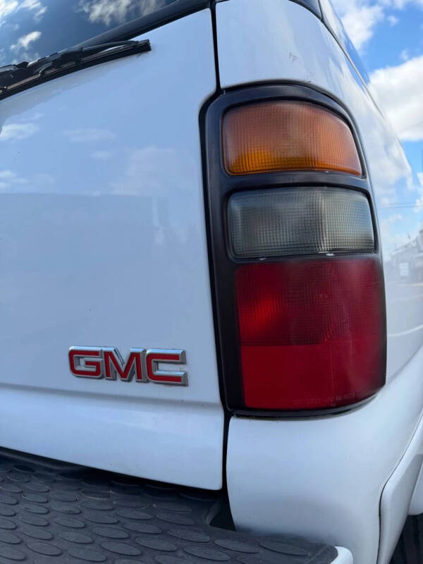 2006 GMC Yukon XL Denali