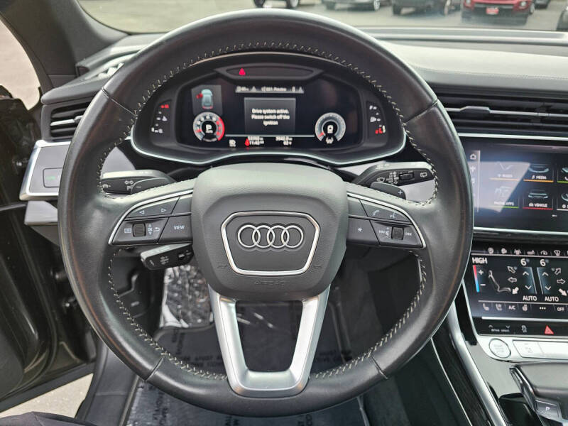 2019 Audi Q8 quattro Prestige 55 TFSI