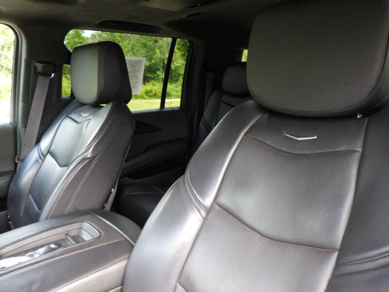 2017 Cadillac Escalade ESV Platinum
