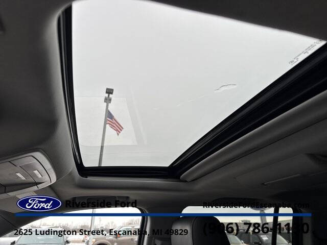 2018 GMC Yukon XL SLT Standard Edition