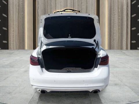 2023 Infiniti Q50 Luxe