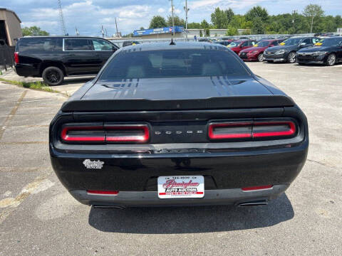 2015 Dodge Challenger R/T Plus Shaker