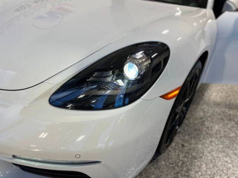 2019 Porsche 718 Cayman