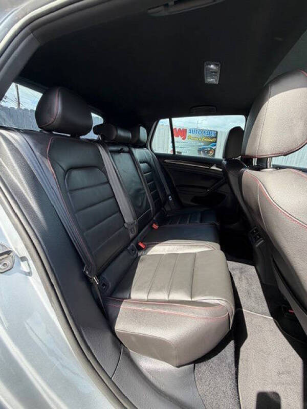 2015 Volkswagen Golf GTI SE