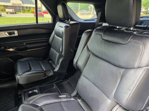 2021 Ford Explorer ST