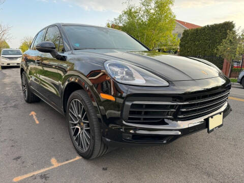 2019 Porsche Cayenne S