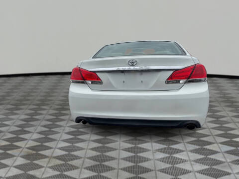 2011 Toyota Avalon