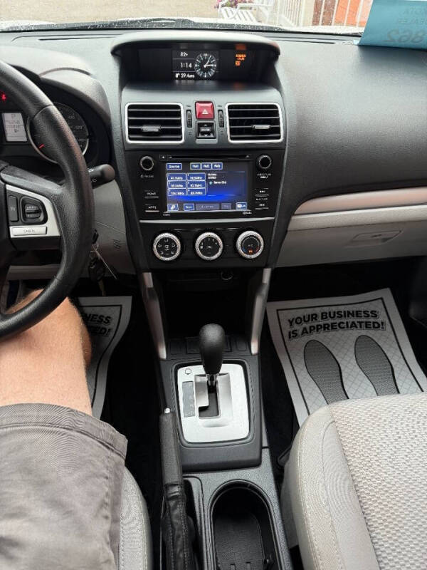 2017 Subaru Forester 2.5i