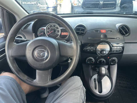 2013 Mazda MAZDA2 Sport
