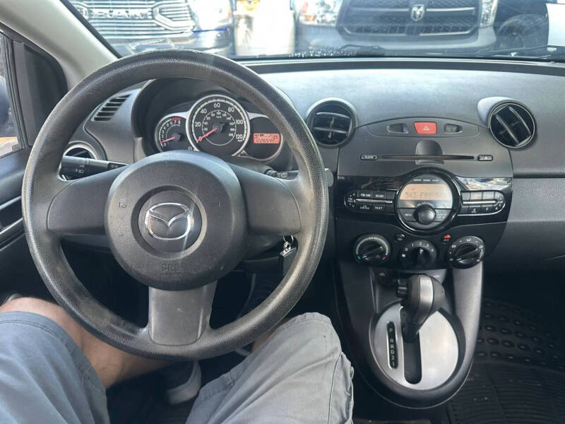 2013 Mazda MAZDA2 Sport