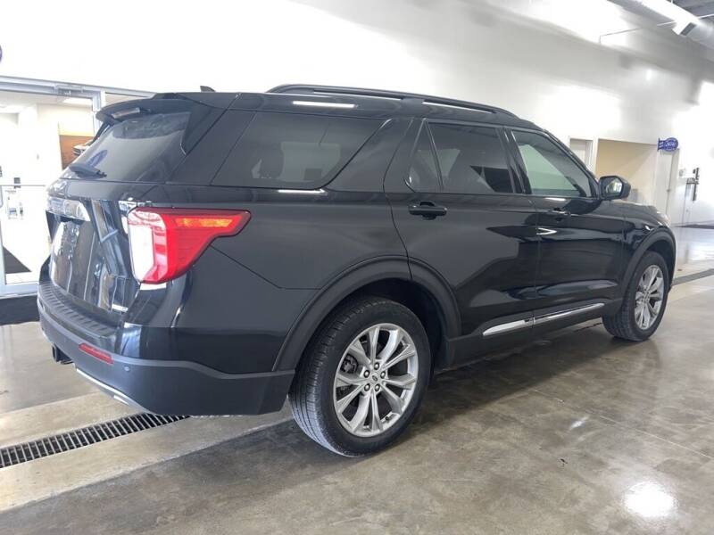 2020 Ford Explorer for sale at Kerns Ford Lincoln in Celina OH