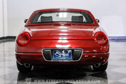 2004 Ford Thunderbird Deluxe