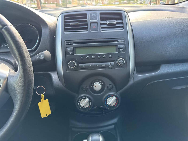 2014 Nissan Versa Note SV