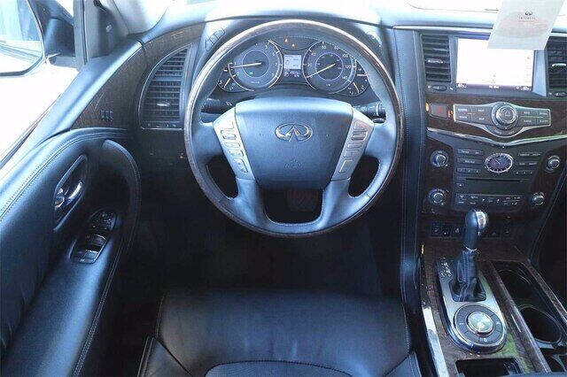 2017 Infiniti QX80