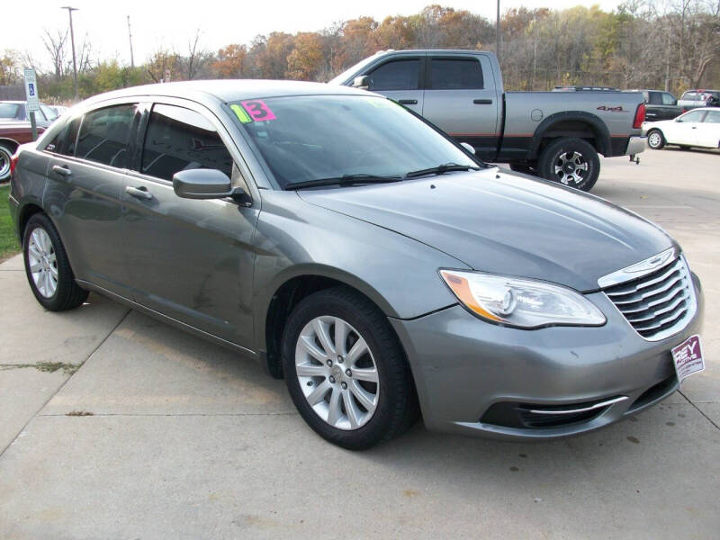 2013 Chrysler 200 Touring