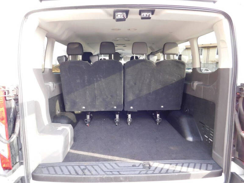 2023 Ford Transit 350 XLT