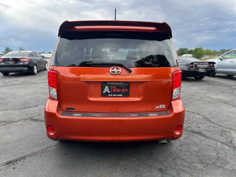 2012 Scion xB Release Series 9.0