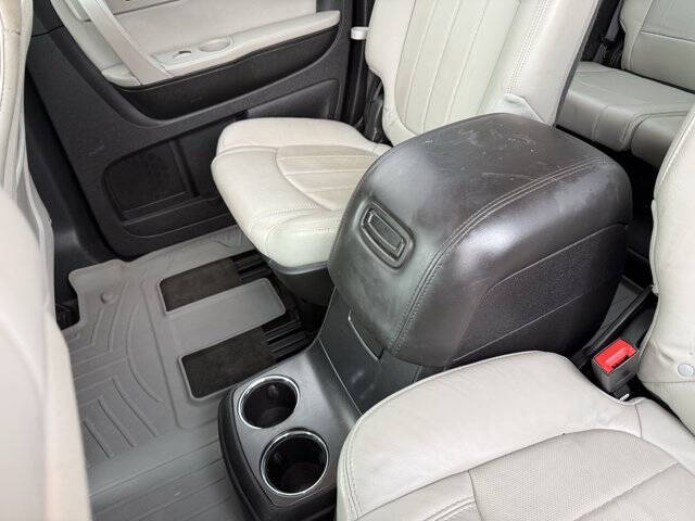 2010 Chevrolet Traverse LTZ