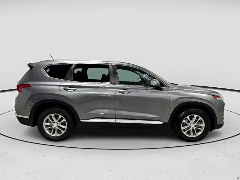 2019 Hyundai Santa Fe SE 2.4L