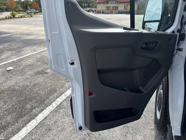 2026 Ford Transit 250