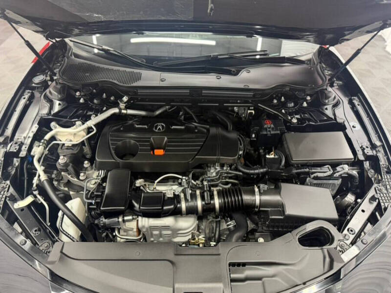 2025 Acura TLX w/Tech