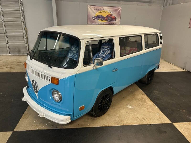 1977 Volkswagen Bus