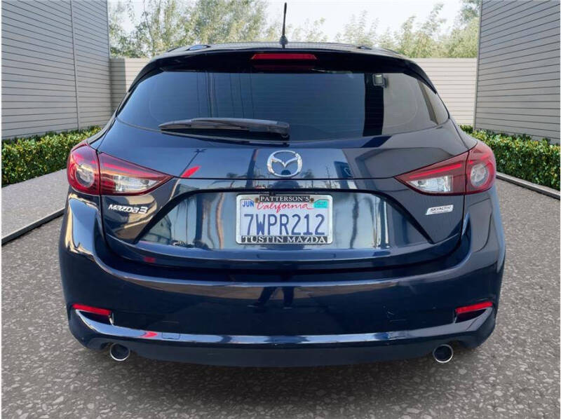 2017 Mazda MAZDA3 Touring 2.5
