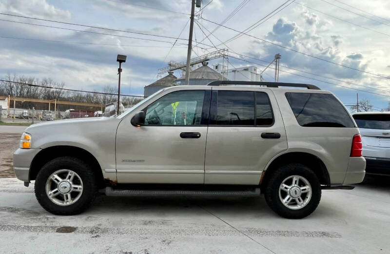 2005 Ford Explorer XLT