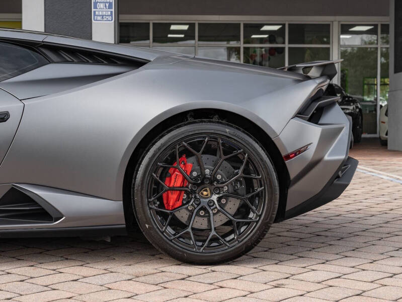 2024 Lamborghini Huracan Tecnica