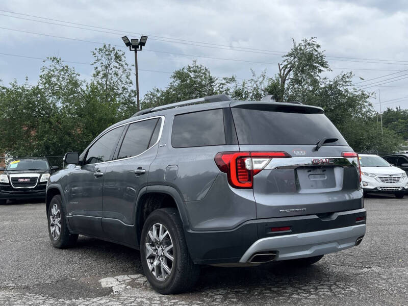 2021 GMC Acadia SLT