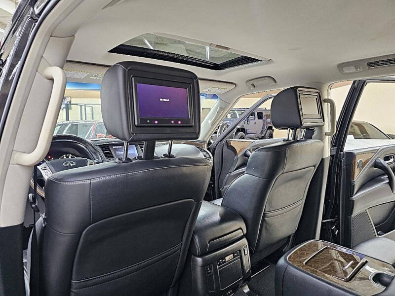 2017 Infiniti QX80