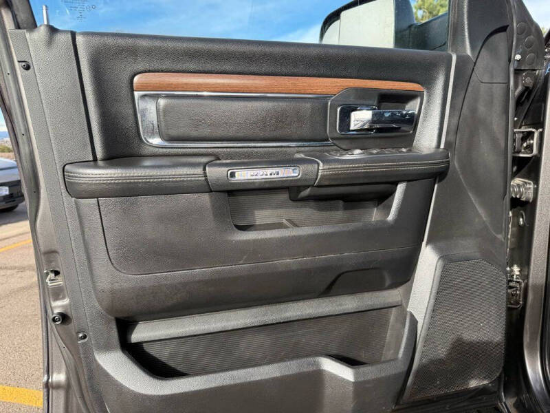 2016 RAM 2500 Laramie