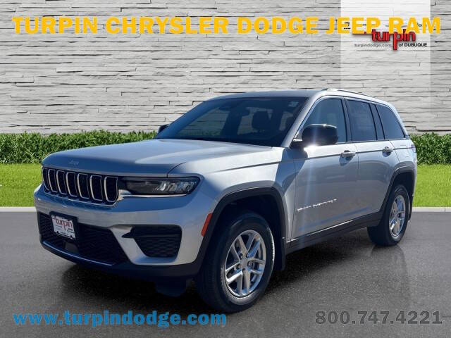 2025 Jeep Grand Cherokee Laredo's photo