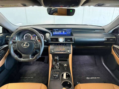 2017 Lexus RC 200t