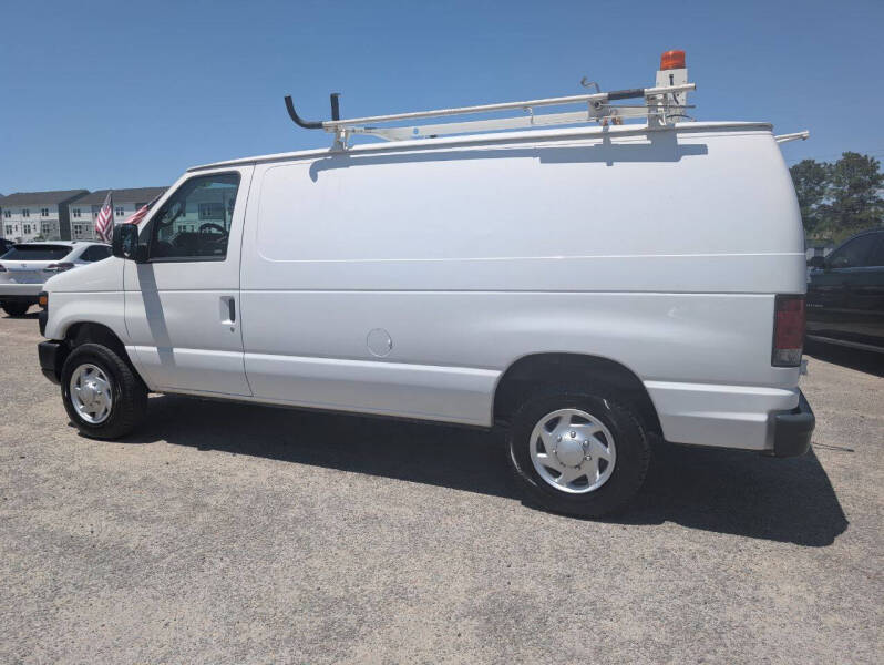 2014 Ford E-Series E-150